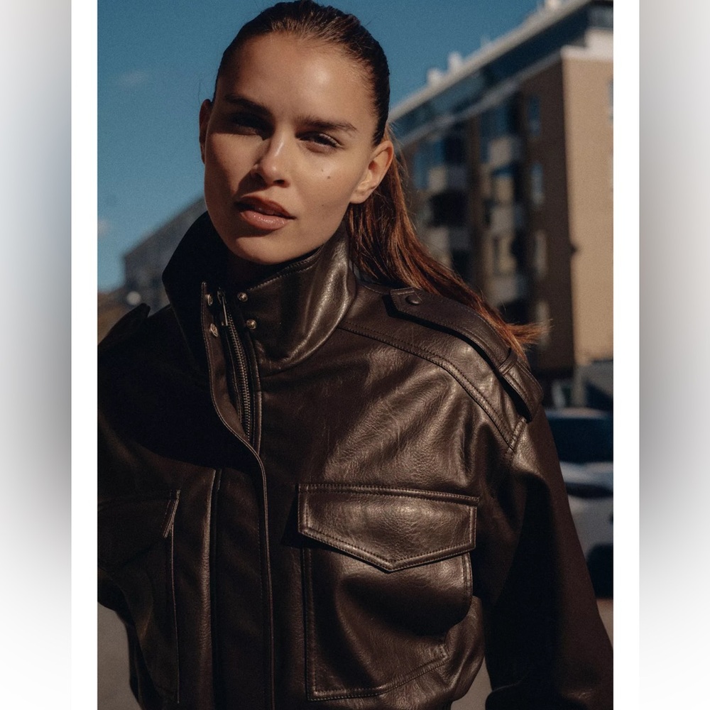 Zara FAUX LEATHER CROPPED JACKET - Picture 2 of 7